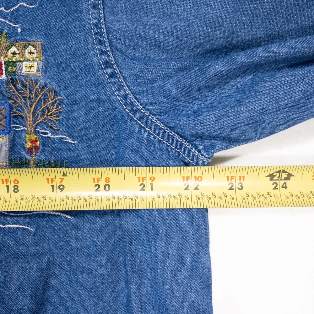 Bobbie Brooks Womens XL Denim Christmas Shirt Winter Village Embroidered Blue